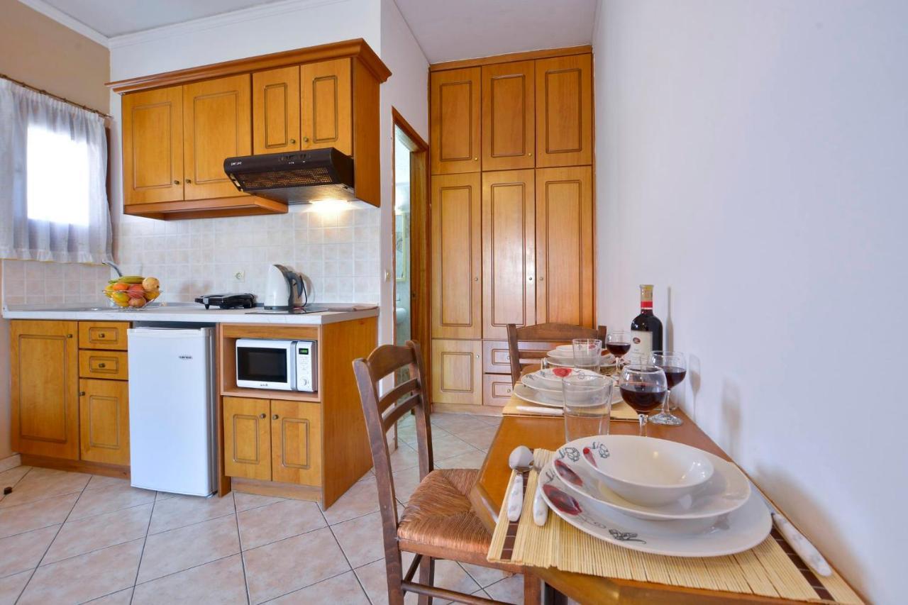 Louvros Apartments Sidari Corfu Exterior foto