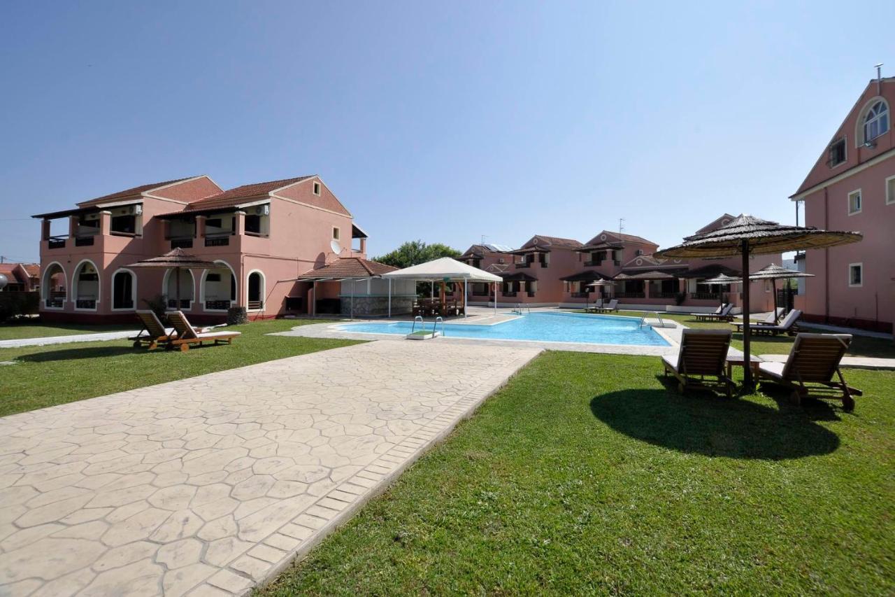 Louvros Apartments Sidari Corfu Exterior foto