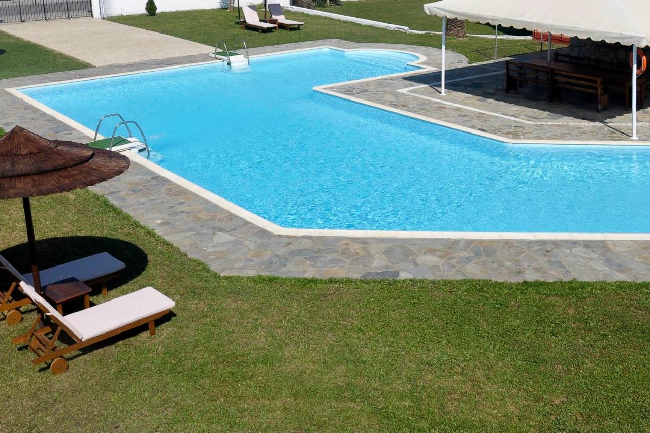Louvros Apartments Sidari Corfu Exterior foto